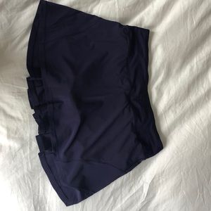 lululemon pleated skirt